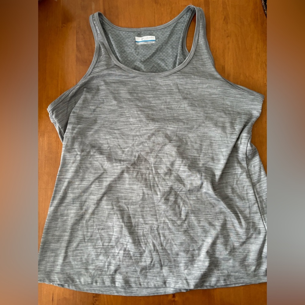 Large Columbia women’s tank top